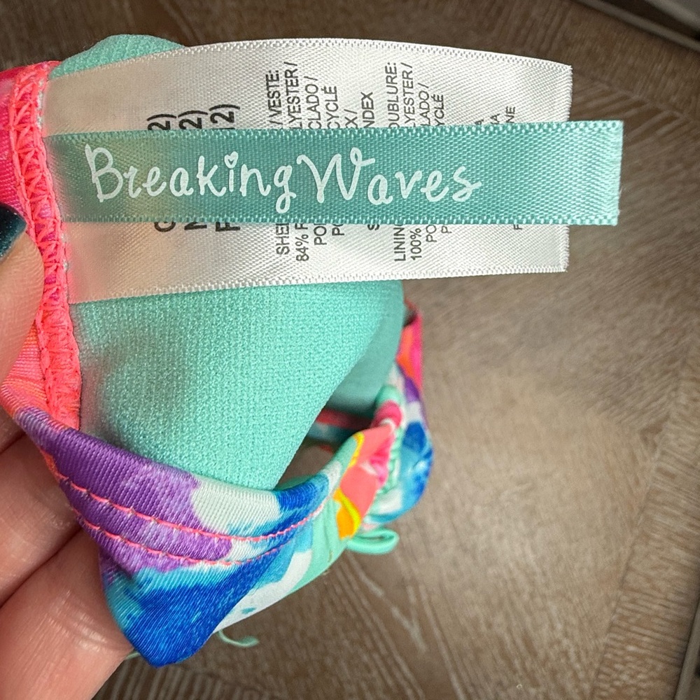 Girls Breaking Waves Ruffle Top Bikini - Picture 5 of 6